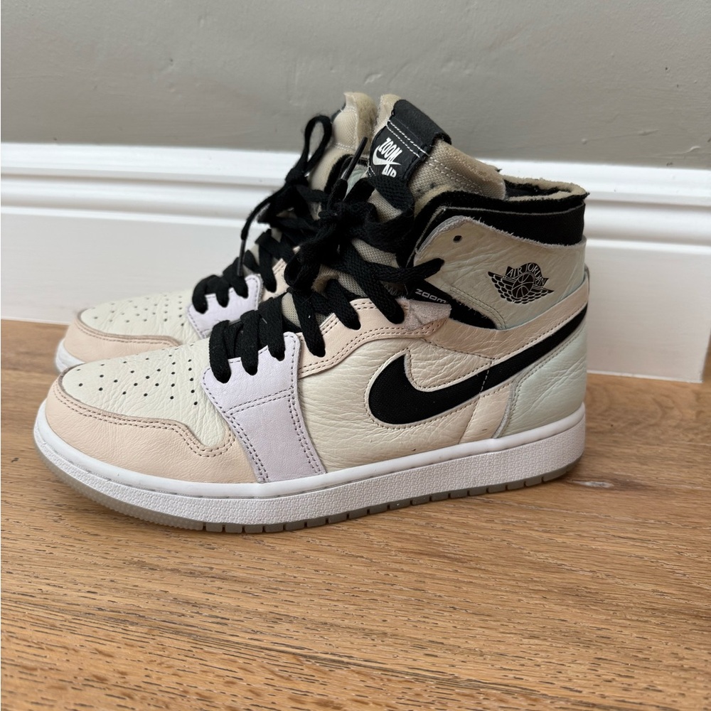 GENTLY USED verified authentic Jordon 1 High Zoom Air CMFT Easter Women’s shoes